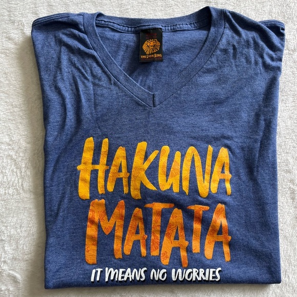 Disneys Hakuna Matata graphic tshirt bundle Sz 2X lion king broadway musical tee - Picture 5 of 12
